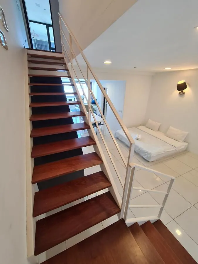 Sunrise Gurney Executive Premium Suite George Town