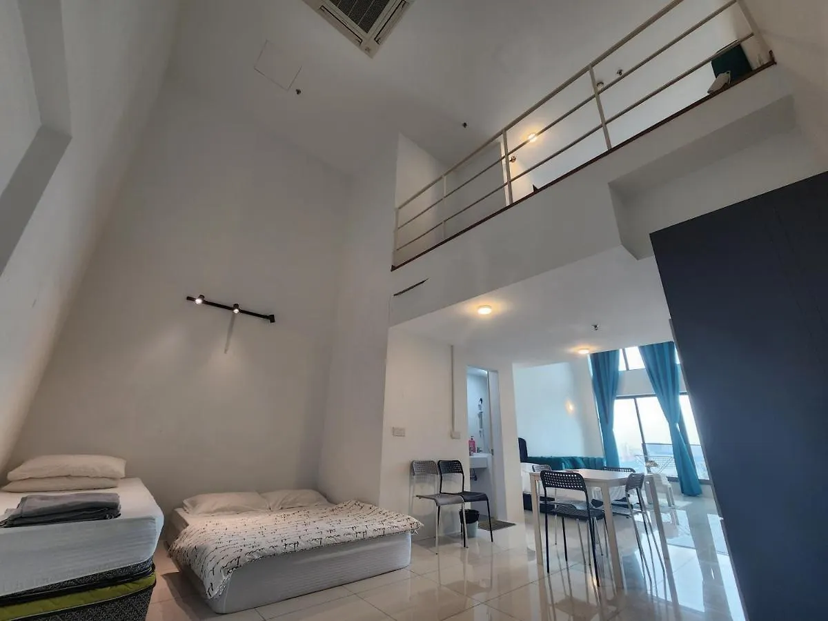 Sunrise Gurney Executive Premium Suite George Town